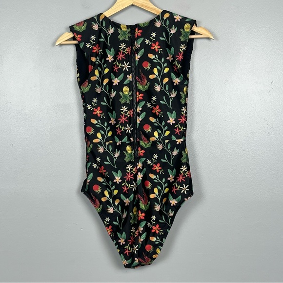Averie Zip Up One-Piece Blaise Vibrant Rainforest Print swimsuit, small. - Picture 3 of 12